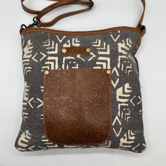 Myra Crossbody‎ Boho Bag Cowhide Leather Tooled Pocket Blue Geometric Purse - Picture 1 of 10
